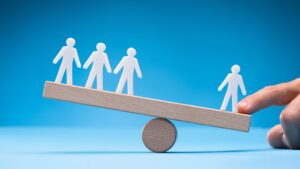 Read more about the article Difference Between a Mortgage Broker vs the Bank