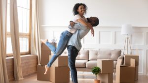 Read more about the article What to Expect as a First-Time Buyer